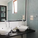 Shehu Отель 3*