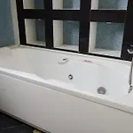 Отель Shehu