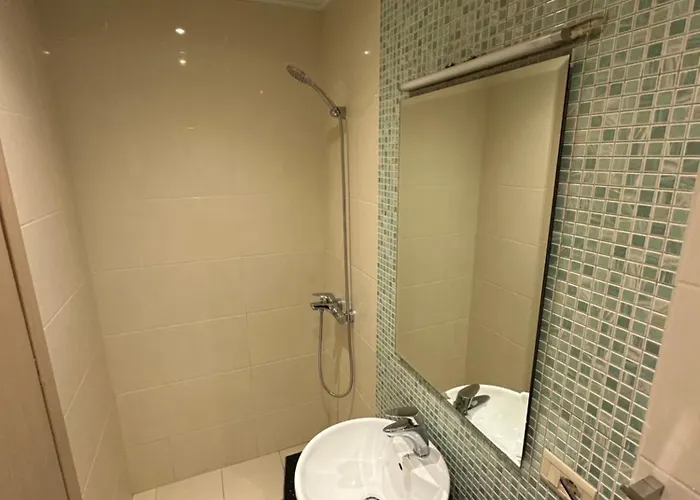 Shehu 3* Gjirokastër